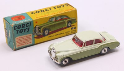 Lot 1620 - Corgi Toys No. 224 Bentley Continental in...