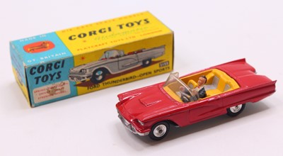 Lot 1621 - Corgi Toys No. 215S Ford Thunderbird Open...