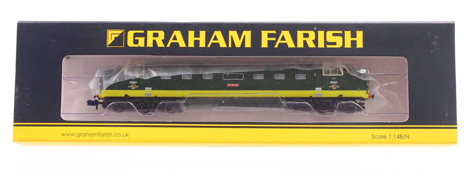 Lot 503 - Graham Farish N gauge 371-285 class 55 Deltic,...
