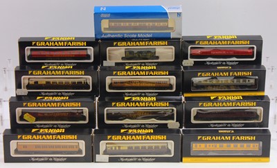 Lot 533 - 13 N gauge coaches, mostly by Graham Farish to...