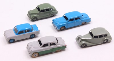 Lot 1300 - Dinky Toys group of 5 loose diecasts to...