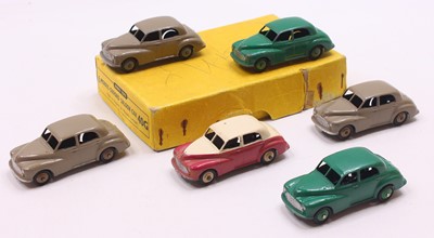 Lot 1184 - Dinky Toys 40g original Trade box of 6 Morris...