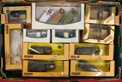 Lot 604 - Tray of mixed Solido Military Diecast Vehicles,...