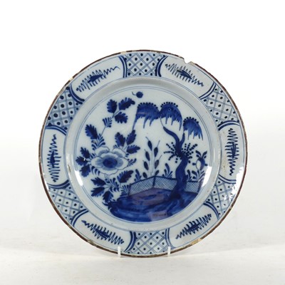 Lot 14 - An 18th century Dutch delft blue & white...