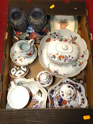 Lot 82 - A collection of ceramics, mainly table wares,...