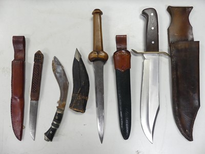 Lot 86 - A collection of reproduction militaria, to...