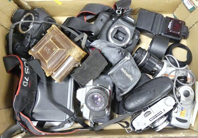 Lot 559 - A Box of camera's and accessories to include a...