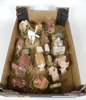 Lot 154 - A collection of Liliput Lane model cottages,...