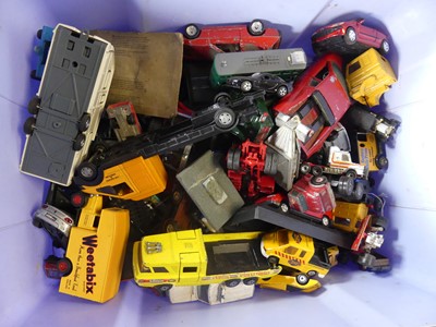 Lot 533 - One box containing mixed playworn diecast to...