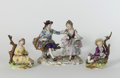 Lot 198 - A 20th century Sitzendorf porcelain figure...