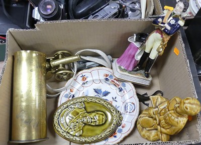 Lot 558 - A collection of mainly military related items,...