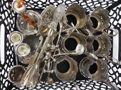 Lot 233 - A collection of silver plated wares, to...