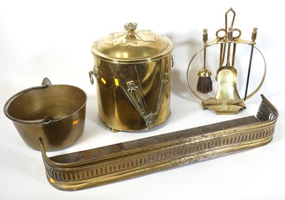 Lot 568 - A collection of brass items to include coal...