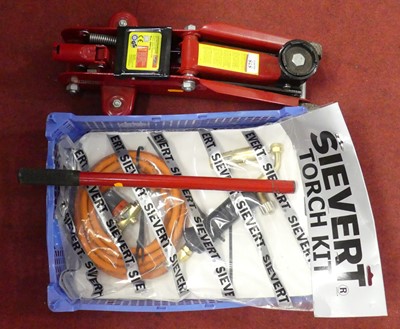 Lot 575 - An Ultra Speed Hydraulic trolley jack
