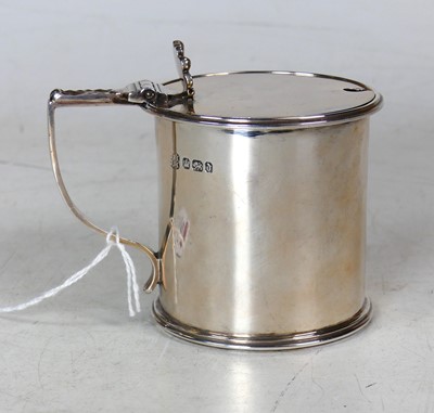 Lot 415 - A Victorian silver mustard, of drum form, the...