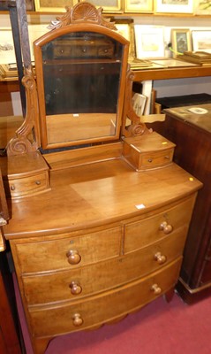 Lot 1252 - A Victorian walnut bowfront mirrorback...