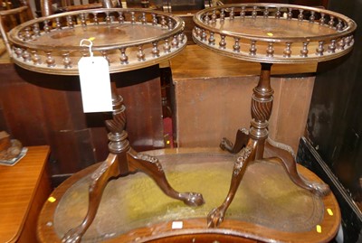 Lot 1294 - A pair of contemporary mahogany circular...
