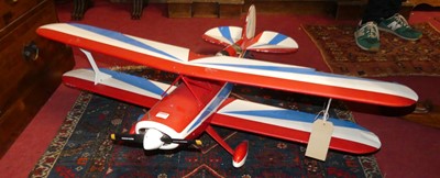 Lot 1327 - A model bi-plane aircraft, with motor (damage...