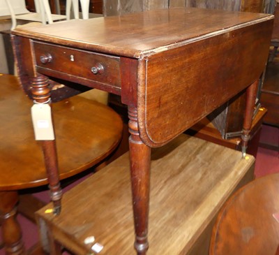 Lot 1332 - A Victorian mahogany round cornered Pembroke...