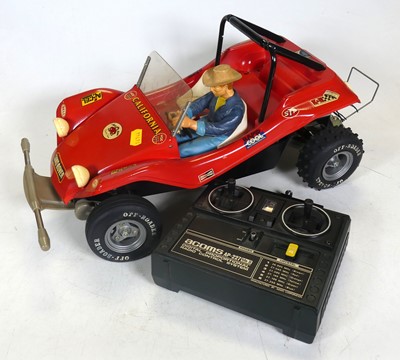 Lot 504 - An American style radio controlled dune buggy