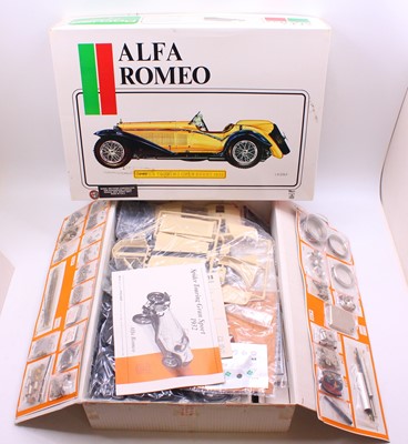 Lot 822 - Pocher 1/8th scale No.K73 plastic kit for an...