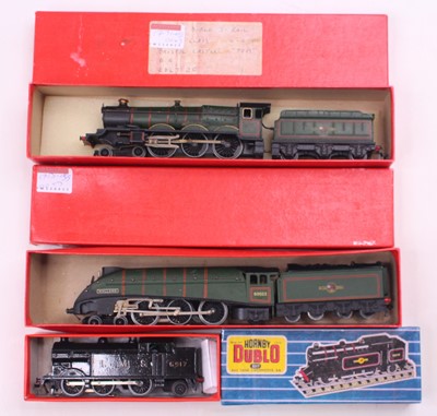 Lot 264 - Three Hornby Dublo locos, to include an EDL17...