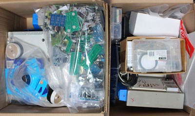 Lot 550 - Two boxes containing various controllers to...