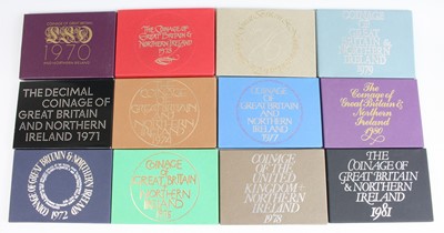 Lot 3341 - United Kingdom, a collection of sixteen...