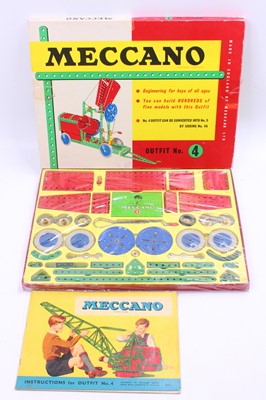 Lot 649 - Meccano Oufit no.4, late issue, with blow...