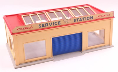 Lot 1203 - Dinky Toys, 785 service station, constructed...