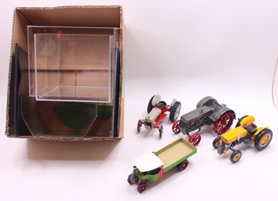 Lot 1989 - Ertl/Danbury Mint and Universal Hobbies group...