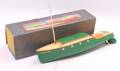 Lot 636 - Hornby speedboat no.5 "Viking", comprising a...