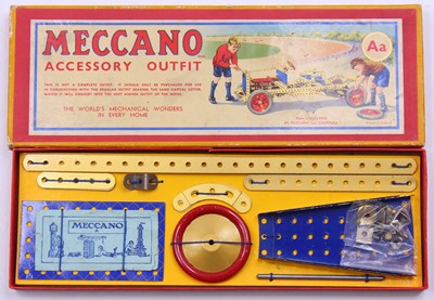 Lot 576 - Meccano 1930s accessory outfit Aa, comprising...