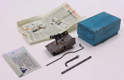 Lot 650 - Meccano M230 Aero clockwork motor no.1, in...