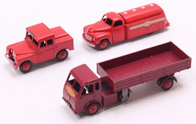 Lot 1365 - Dinky Toys group of 3 loose diecasts to...