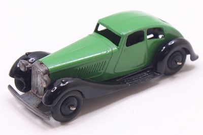 Lot 1156 - Dinky Toys No.36d Rover in gren with black...