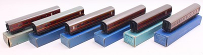 Lot 294 - Six Hornby Dublo 3 rail coaches to include a...