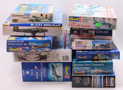 Lot 670 - Eleven Revell mixed scale plastic aircraft...