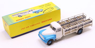 Lot 1148 - Dinky France, 586 Camion Latier 55 Citroen,...