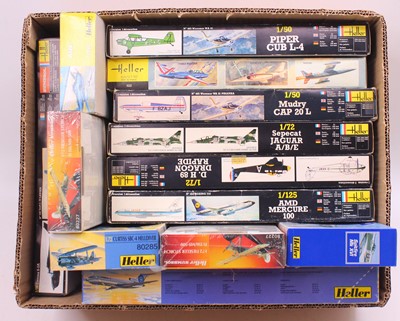Lot 694 - One tray containing 13 Heller plastic aircraft...