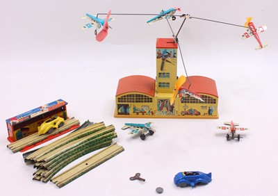 Lot 952 - Hoch and Beckmann 1950s Tinplate Clockwork...