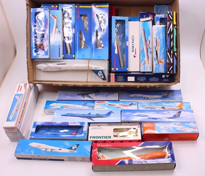 Lot 700 - A very large collection of pre-painted kits,...