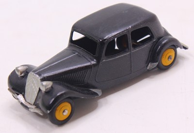 Lot 1052 - French Dinky Toys No.24N Citroen Traction...
