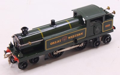 Lot 101 - Totally repainted 1920’s No.2 Hornby 0-gauge...