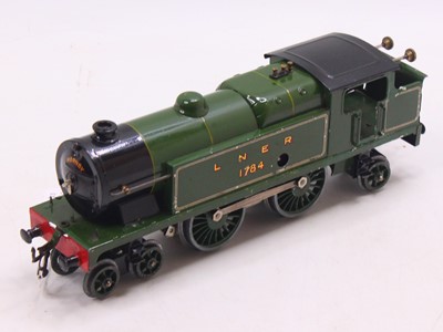 Lot 113 - 1936-41 Hornby clockwork 0-gauge No.2 Special...