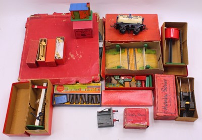 Lot 213 - Collection of Hornby 0-gauge accessories: 2 x...