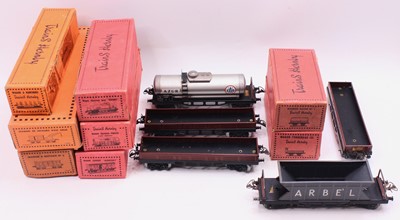 Lot 214 - 13 French Hornby 0-gauge goods wagons: Wagon...