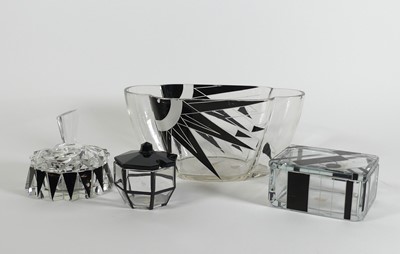 Lot 153 - A group of Czech Art Deco glass, to include a...
