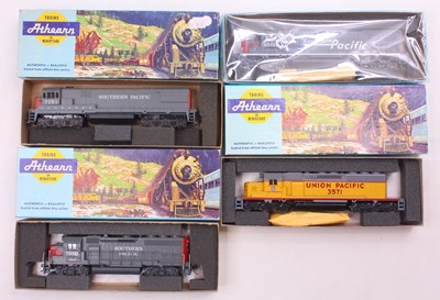 Lot 465 - Four HO gauge Athearn locos to include an...