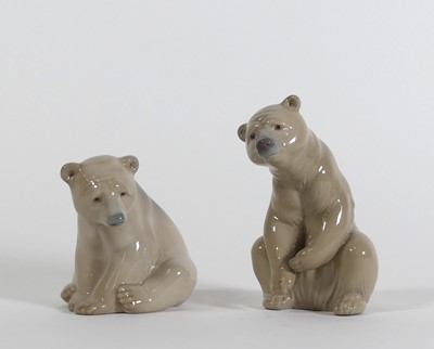 Lot 150 - A Lladro figure of a brown bear, modelled...